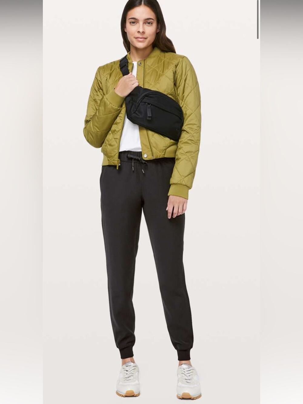 Lululemon Black on the fly Jogger Pants